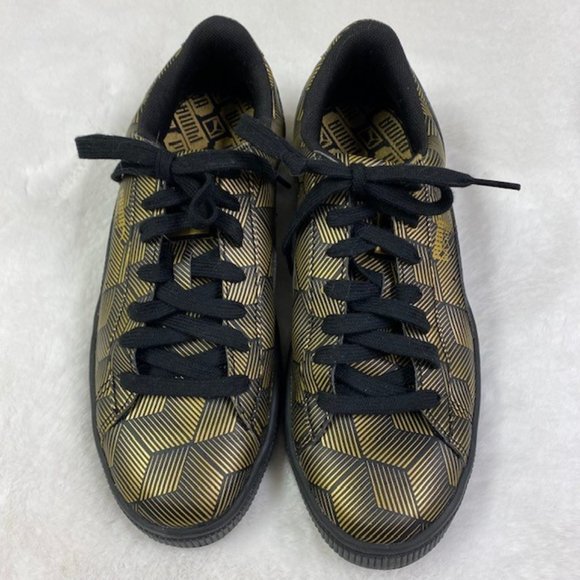 PUMA‎ Women's Basket Classic Metallic Sneaker, size 8.5 - Picture 1 of 11